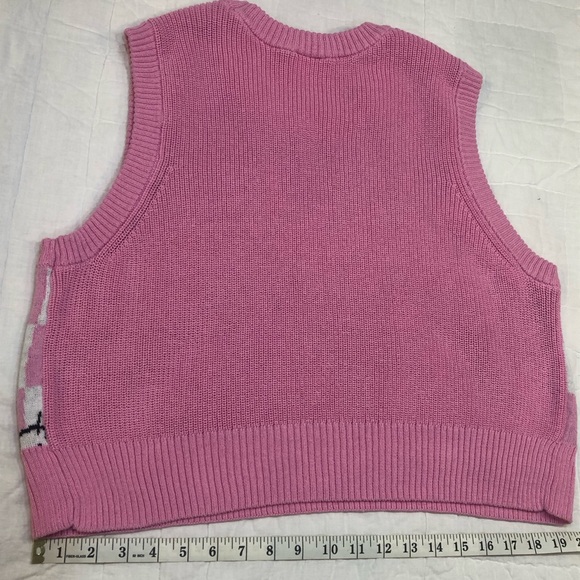 HELLO KITTY Sweater Vest Juniors’ see description - Picture 3 of 5